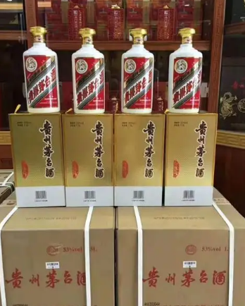 錦州上門回收煙酒禮品，郎酒汾酒高價回收-- 錦州誠鑫煙酒回收行