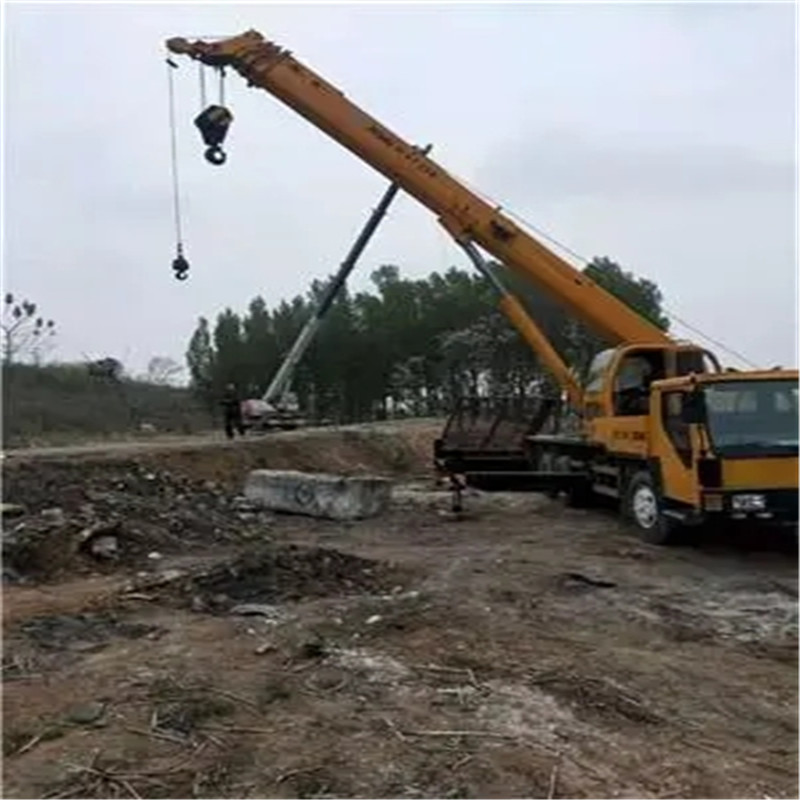 葫蘆島起重機吊車安全防護裝置的功能-- 葫蘆島遠大吊車出租公司