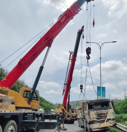 吊車的防風能力怎樣才能有效增強？-- 通海縣吊車出租救援宏泰吊裝公司