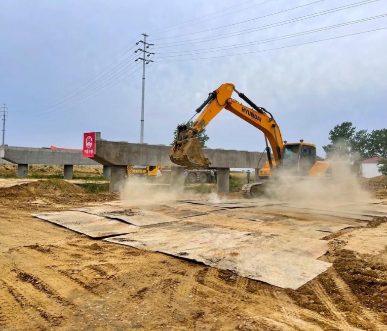 南昌墊路鋼板出租：讓您的道路暢通無阻-- 南昌市龍宇鋼板出租公司