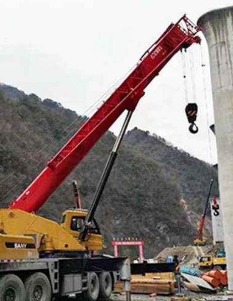 如何確保吊車司機的操作規范呢？-- 安順市凱宏吊裝服務中心