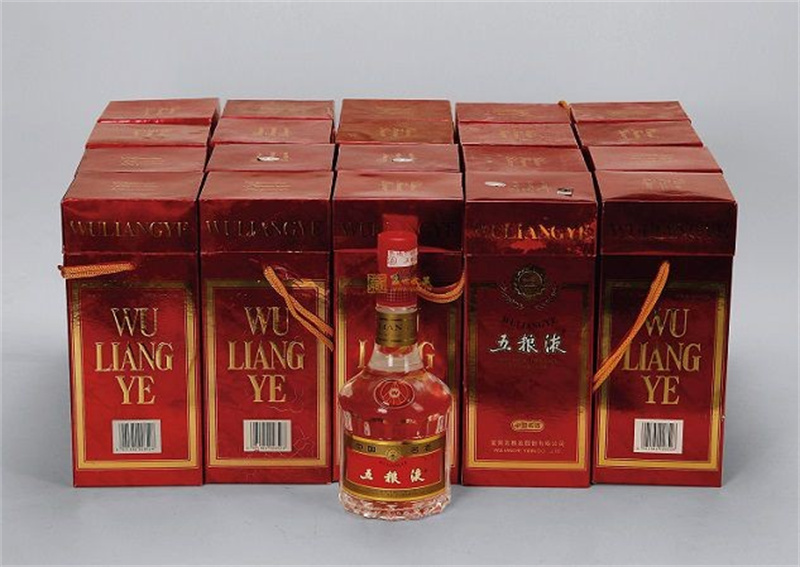 探秘白酒之辣，酒精與風(fēng)味的藝術(shù)平衡-- 仁壽天府煙酒回收店