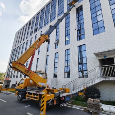 大型建筑工程，韶關(guān)吊車出租如何高效